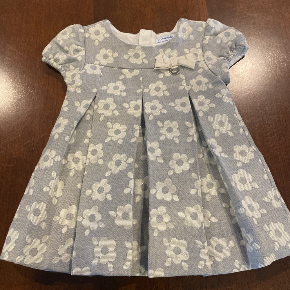 Mayoral Girls Sz 9 Mon Gray White Shimmery Floral Dress Short Sleeve Pleated